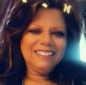 Meet your Posher, Renae